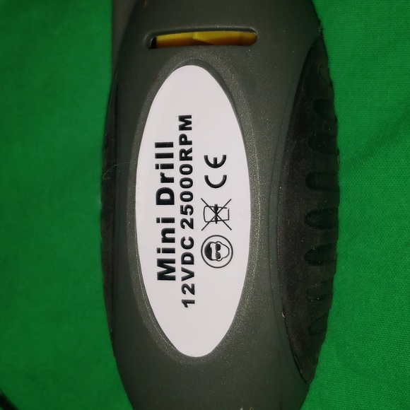 Country Line Tractor Supply Electric Chainsaw Sharpener - Picture 2 of 3